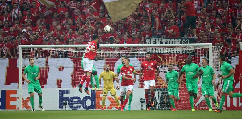 UEFA Europa League, 1. FSV Mainz 05 - AS St. Etienne, 1. Spieltag, Gruppenphase, Gruppe C, Saison 2016 2017 , 15.09.2016 in Mainz (GER), xmdx, Anthony MAISONNIAL (1, goalkeeper, St. Etienne) 1. FSV Mainz 05 - AS St. Etienne