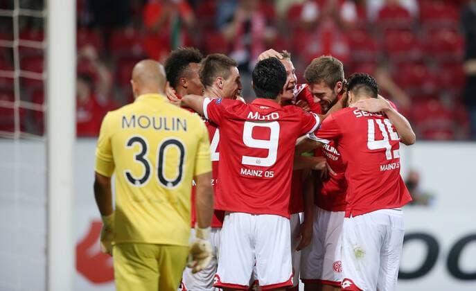 UEFA Europa League, 1. FSV Mainz 05 - AS St. Etienne, 1. Spieltag, Gruppenphase, Gruppe C, Saison 2016 2017 , 15.09.2016 in Mainz (GER), xmdx, 1-0 durch Niko BUNGERT (26, Mainz 05) torjubel, 1. FSV Mainz 05 - AS St. Etienne