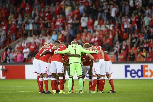 Standard s players pictured at the start of a soccer game between Belgian team Standard de Liege and Spanish club Real Club Celta de Vigo in Liege, Thursday 15 September 2016, the first game of the group stage of the Europa League competition in group G. NICOLASxLAMBERT  x04932779x