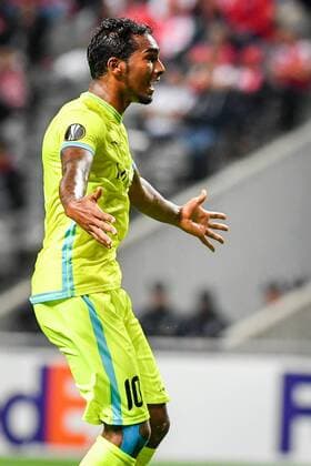 Gent s Renato Neto reacts during a soccer game between Portuguese club SC Braga and Belgian team KAA Gent in Braga, Portugal, Thursday 15 September 2016, the first game of the group stage of the Europa League competition in group H. LUCxCLAESSEN  x04932908x