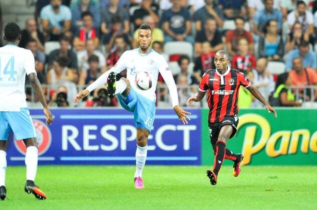 Fußball, EL, OGC Nizza - Schalke 04 21 Ricardo Pereira (nice) - 13 Maxim Choupo Moting (sch) - Fussball, Europa League, OGC Nice vs. FC Schalke 04 - 15 09 2016 FEP Panoramic 