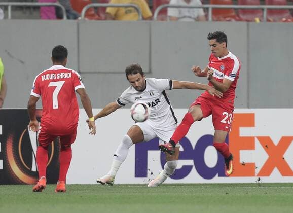 SOCCER - EL, Giurgiu vs A.Wien BUCHAREST,ROMANIA,15.SEP.16 - SOCCER - UEFA Europa League, group stage, Astra Giurgiu vs FK Austria Wien. Image shows Ismael Tajouri (A.Wien), Filipe Teixeira (Astra Giurgiu) and David de Paula (A.Wien). GEPAxpictures xChristianxOrt