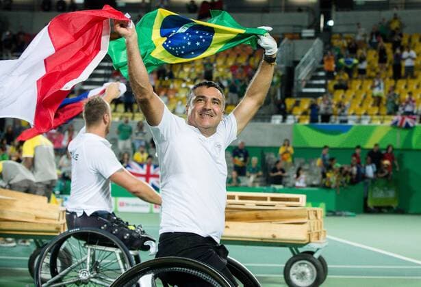 15.09.2016, Olympic Tennis Centre, Rio de Janeiro, BRA, Rio 2016, Paralympische Sommerspiele, Rollstuhl Tennis, im Bild Stephane Houdet (LR and Nicolas Peifer of France celebrate after winning against Alfie Hewett (out of frame) and Gordon Reid (out of frame) of the UK in the Tennis Men s Doubles Gold Medal Match during the Wheelchair Tennis of the 2016 Rio Summer Paralympics at the Olympic Tennis Centre in Rio de Janeiro, Brazil on 2016 09 15. Rio de Janeiro  EP_slo  