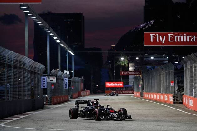 Motorsports: FIA Formula One World Championship WM Weltmeisterschaft 2016, Grand Prix of Singapore, 14 Fernando Alonso (ESP, McLaren Honda Formula 1 Team), xHOCHxZWEIx