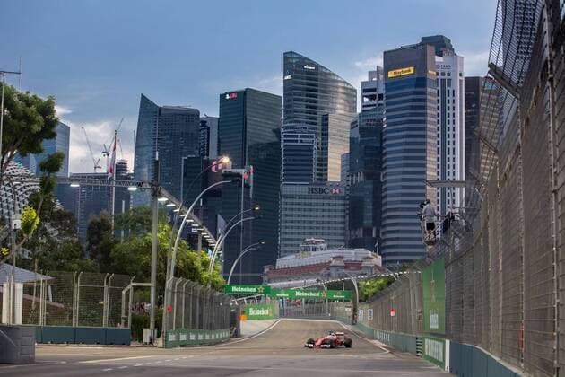 Motorsports: FIA Formula One World Championship WM Weltmeisterschaft 2016, Grand Prix of Singapore, 5 Sebastian Vettel (GER, Scuderia Ferrari), xHOCHxZWEIx