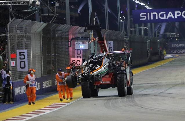 Formel 1, GP von Singapur - Das Rennen, Crash von Nico Hülkenberg Crashcar, Niko Huelkenberg, Sahara Force India F1, Singapore, 18.09.2015 Photo:mspb Thomas Melzer Crashcar, Niko Huelkenberg, formula 1 GP, Singapore