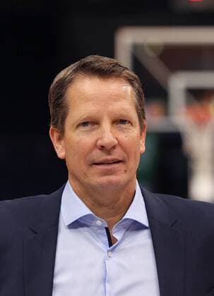 Headcoach Frank Menz (Basketball Loewen Braunschweig)
