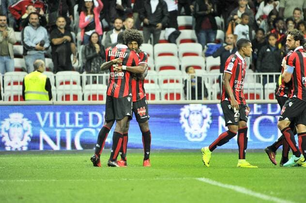 Fußball, OGC Nizza - AS Monaco ogcnice - Balotelli - Dante - Fussball Frankreich, Ligue 1, OGC Nice vs. AS Monaco - 21 09 2016 NORBERTSCANELLA PANORAMIC 