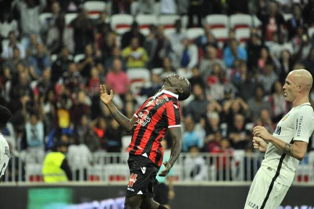 Fußball, OGC Nizza - AS Monaco Mario Balotelli (ogcnice) - Fussball Frankreich, Ligue 1, OGC Nice vs. AS Monaco - 21 09 2016 NORBERTSCANELLA PANORAMIC 