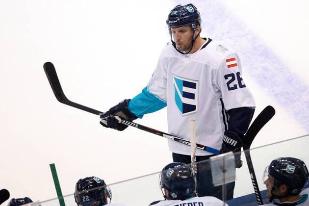 Eishockey, World Cup of Hockey, Kanada - Team Europa Ice hockey Eishockey - World Cup of Hockey 2016 TORONTO,CANADA,21.SEP.16 - ICE HOCKEY - NHL Eishockey Herren USA National Hockey League, World Cup of Hockey 2016, Canada vs Team Europe. Image shows Thomas Vanek (AUT). GEPAxpictures xMaticxKlansek