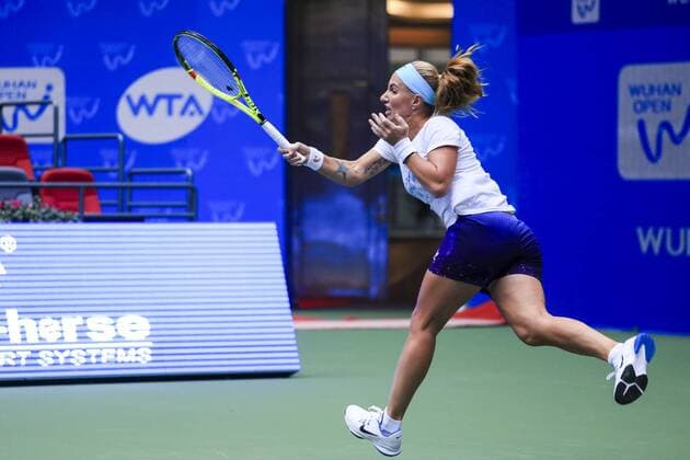 WUHAN, CHINA - SEPTEMBER 22: Svetlana Kuznetsova of Russia attends a training session ahead of the 2016 WTA Tennis Damen Dongfeng Motor Wuhan Open on September 22, 2016 in Wuhan, Hubei Province of China.  CFP492532557 