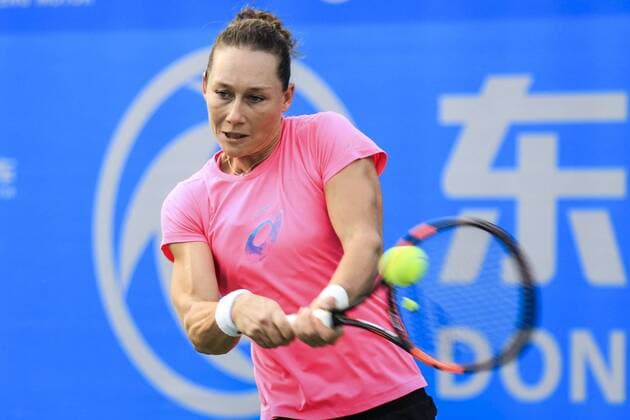 WUHAN, CHINA - SEPTEMBER 22: Samantha Stosur of Australia attends a training session ahead of the 2016 WTA Tennis Damen Dongfeng Motor Wuhan Open on September 22, 2016 in Wuhan, Hubei Province of China.  CFP492533722 