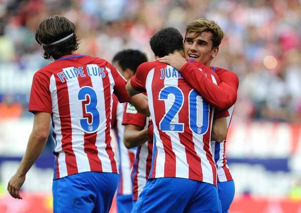 Bilder des Tages - Sport Fußball, Atletico Madrid - Deportivo La Coruna Atletico de Madrid Forward, Antonie Griezmann - GRIEZMANN, number 7 celebrates after scoring a goal (1,0). Round 6 of the SANTANDER league, soccer match between Atletico de Madrid - Deportivo de la Coruna at the Vicente Calderon estadium, Madrid - Spain (ESP) by September 25, 2016. PHOTO: Gregorio Lopez. Cordon Press  xGregorioxLopezx x SOCCERxSPAINx