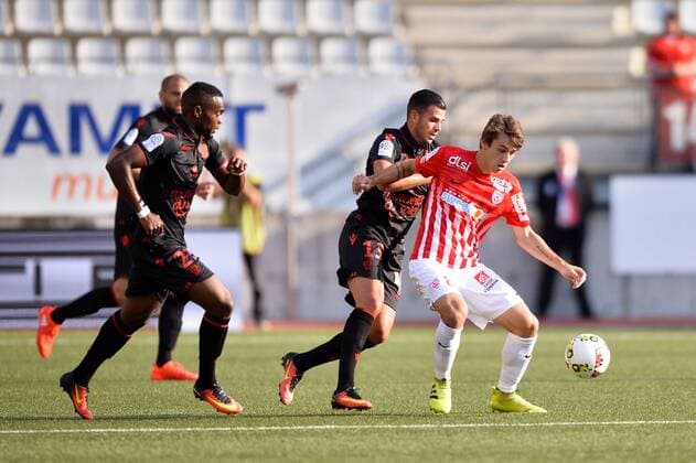 Fußball, AS Nancy - OGC Nizza 13 VALENTIN EYSSERIC (nice) - 08 Vincent MARCHETTI (nan) - 25 Wylan CYPRIEN (nice) FOOTBALL : AS Nancy vs OGC Nizza - Ligue 1 - 25 09 2016 AnthonyBIBARD FEPx 