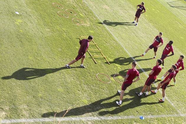 Atletico de Madrid s players attend a trainning session at Cerro del Espino, in Madrid, Spain, 26 September 2016. Atletico de Madrid plays a UEFA Champions League match against Bayern Munich at Vicente Calderon Stadium next 28 September. Atletico de Madrid s trainning !ACHTUNG: NUR REDAKTIONELLE NUTZUNG!  20160926-636104872372777847