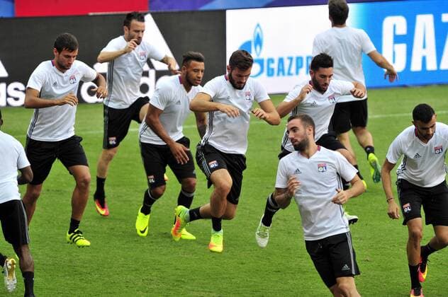 Olympique Lyon training session at Pizjuan stadium before Champions League match against Sevilla. xKIKOxHURTADOx 
