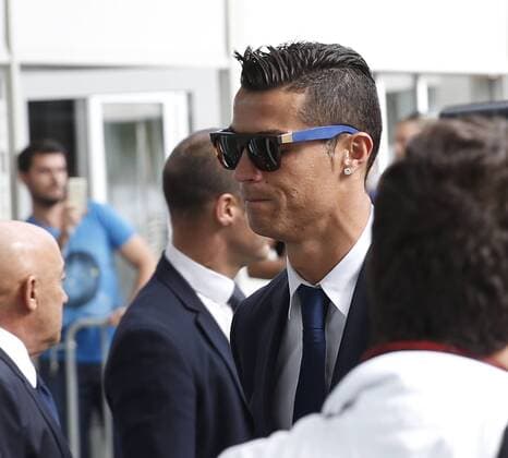 Cristiano Ronaldo. Real Madrid players arrive at their hotel in Dortmund one day before of their Champions League match agains Bayer Dortmund. In this picture, Cristiano Ronaldo. xFOTOxCHEMAxREYx 