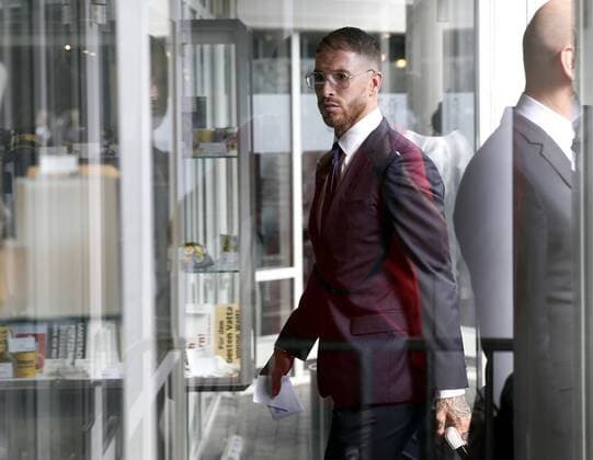 Sergio Ramos. Real Madrid players arrive at their hotel in Dortmund one day before of their Champions League match agains Bayer Dortmund. In this picture, Sergio Ramos. xFOTOxCHEMAxREYx 