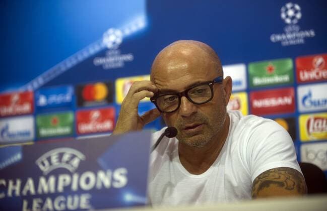 Sampaoli and Pareja appear at pressconference the day before the Champions League match between FC Sevilla and Olympique Lyon. xKIKOxHURTADOx 