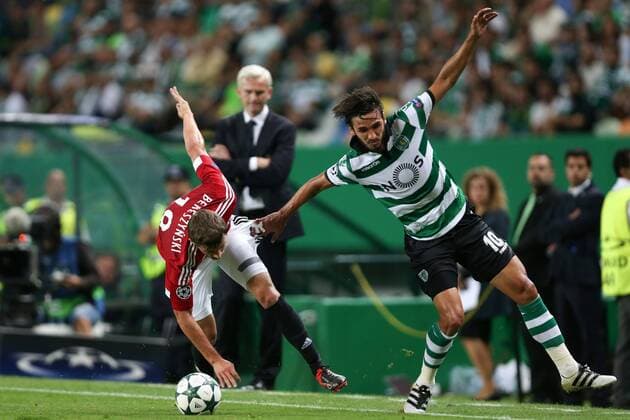 Lissabon, Portugal - Fussball, Champions League, Sporting Lissabon vs. Legia Warschau: BARTOSZ BERESZYNSKI BRYAN RUIZ  160927PYK0141