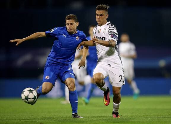 Champions League, Dinamo -Juventus 27.09.2016., Maksimir Stadium, Zagreb - Champions League, Group H, Round 2, GNK Dinamo - Juventus FC. Jonas, Paulo Dybala.  GoranxStanzl PIXSELL