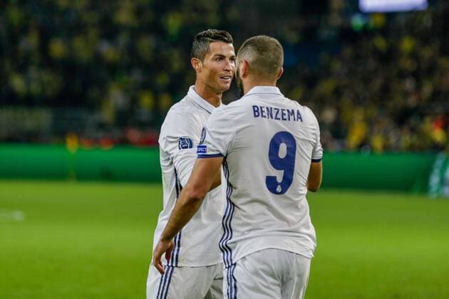 GER, Champions League, Borussia Dortmund vs Real Madrid 27.09.2016, Signal Iduna Park, Dortmund, GER, Champions League, Borussia Dortmund vs Real Madrid, im Bild picture shows Christiano RONALDO CR7 (Real Madrid 7) celebrates 1:2 with BENZEMA (Real Madrid 9), Foto@ nordphoto Rauch nordphotox xrauch