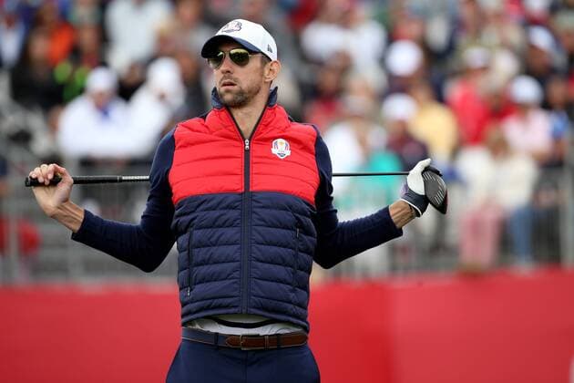 Golf, Prominente beim Ryder Cup 2016 in Chaska in Aktion GOLF - Ryder Cup 2016 CHASKA,MINNESOTA,USA,27.SEP.16 - GOLF - Ryder Cup, Hazeltine National Golf Club. Image shows Michael Phelps (USA). GEPAxpictures xDanielxGoetzhaber