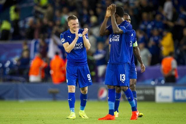 27.09.2016. King Power Stadium, Leicester, England. UEFA Champions League Football. Leicester City versus FC Porto. Jamie Vardy of Leicester City celebrates after the final whistle. xGrahamxWilsonx  ActionPlus11793924