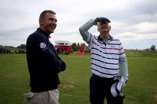 Golf, Prominente beim Ryder Cup 2016 in Chaska in Aktion GOLF - Ryder Cup 2016 CHASKA,MINNESOTA,USA,27.SEP.16 - GOLF - Ryder Cup, Hazeltine National Golf Club. Image shows Andriy Shevchenko and Bill Murray. GEPAxpictures xDanielxGoetzhaber