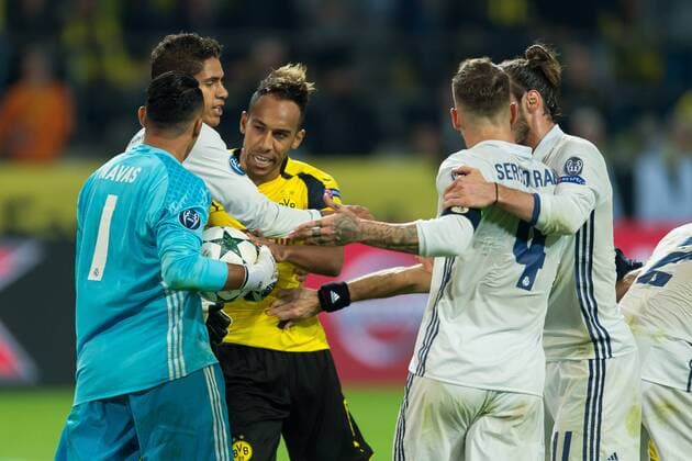 Dortmund, Germany 27.09.2016, UEFA Champions League - 2016 17 Season, Group F - Matchday 2, BV Borussia Dortmund - Real Madrid, 2:2, Torwart Keylor Navas (Real Madrid), Raphael Varane (Real Madrid), Pierre-Emerick Aubameyang (BVB) und Sergio Ramos (Real Madrid) ( DeFodi001