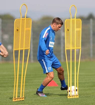 SOCCER - UEFA EL, A.Wien vs Plzen STEINBRUNN,AUSTRIA,28.SEP.16 - SOCCER - UEFA Europa League, group stage, FK Austria Wien vs FC Viktoria Plzen, preview, training of A.Wien. Image shows Jens Stryger Larsen (A.Wien). GEPAxpictures xChristianxOrt