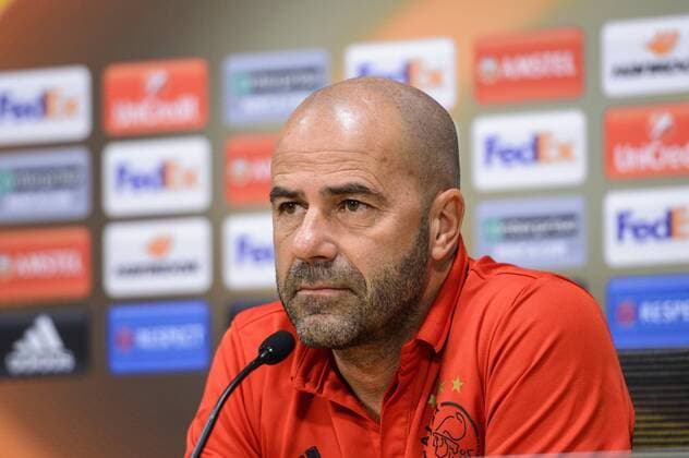 Ajax s head coach Peter Bosz pictured during a press conference PK Pressekonferenz of Dutch soccer team Ajax Amsterdam in Amsterdam, The Netherlands, Wednesday 28 September 2016. Tomorrow Ajax is playing the second game of the group stage of the Europa League competition against Belgian club Standard de Liege . NICOLASxLAMBERT  x04942450x
