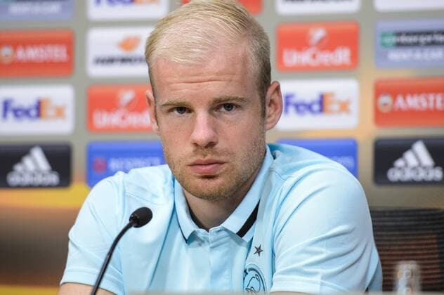 Ajax s Davy Klaassen pictured during a press conference PK Pressekonferenz of Dutch soccer team Ajax Amsterdam in Amsterdam, The Netherlands, Wednesday 28 September 2016. Tomorrow Ajax is playing the second game of the group stage of the Europa League competition against Belgian club Standard de Liege . NICOLASxLAMBERT  x04942456x