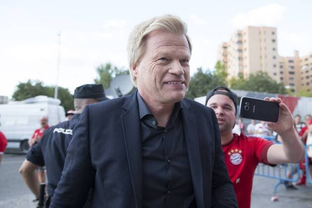 Oliver Kahn before the match of Group stage of Champions League Atletico de Madrid and Bayern Munich at Vicente Calderon Stadium in Madrid. September 28, 2016.  (20160928014)