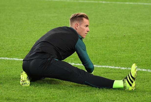 28.09.2016, xjhx, Fussball UEFA Europa League, Borussia Moenchengladbach - FC Barcelona Barca emspor , v.l. Marc Andre ter Stegen (FC Barcelona) Moenchengladbach