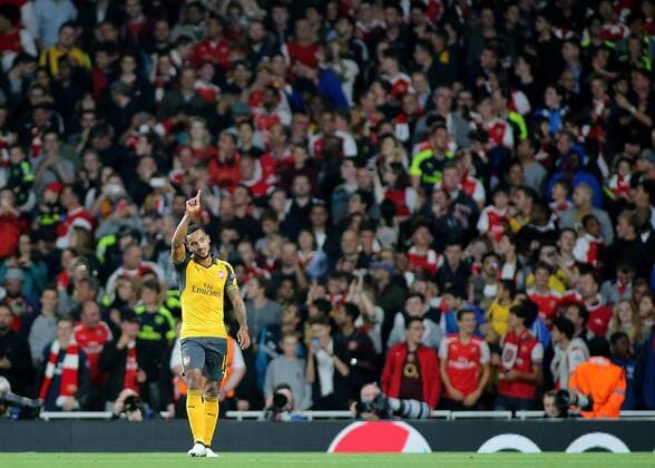 28.09.2016. Emirates Stadium, London, England. UEFA Champions League Football. Arsenal versus FC Basel. Arsenal Forward Theo Walcott celebrates making it 2-0 xMarkxKertonx  ActionPlus11794143