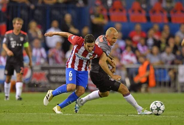 28.09.2016, Fussball Champions-League 2016 2017, Vorrunde 2.Spieltag, Atletico Madrid - FC Bayern München, im Estadio Vicente Calderon, Madrid. v.li: Koke (Atletico Madrid) gegen Arjen Robben (FC Bayern München). 