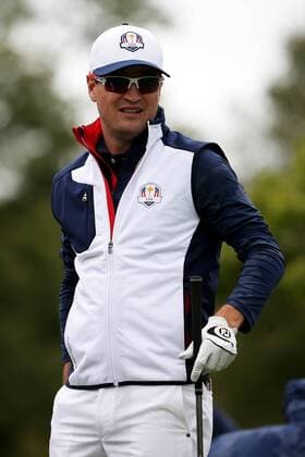 GOLF - Ryder Cup 2016 CHASKA,MINNESOTA,USA,28.SEP.16 - GOLF - Ryder Cup, Hazeltine National Golf Club. Image shows Zach Johnson (USA). GEPAxpictures xDanielxGoetzhaber