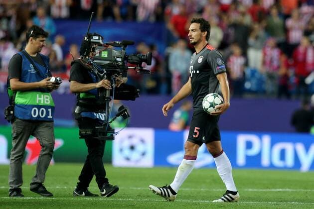 Mats Hummels (FC Bayern Muenchen) nach der Niederlage , Atletico Madrid vs. FC Bayern Muenchen, Fussball, Champions League, 2. Spieltag, 28.09.2016, Madrid Copyright: xLANGERx xEibner-Pressefotox EP_hlr