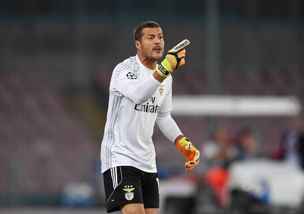 FUSSBALL CHAMPIONS LEAGUE SAISON 2016 2017 GRUPPENPHASE SSC Neapel - Benfica Lissabon 28.09.2016 Torwart Julio Cesar (Benfica Lissabon) 