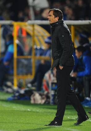 FuÃŸball, CL, FK Rostov - PSV Eindhoven ROSTOV-ON-DON, RUSSIA - SEPTEMBER 28, 2016: PSV Eindhoven s head coach Phillip Cocu in the 2016 17 UEFA Champions League Group D football match against FC Rostov at the Olimp-2 Stadium. The game ended in a 2-2 draw. Yevgeny Tomazov TASS  TS032B61