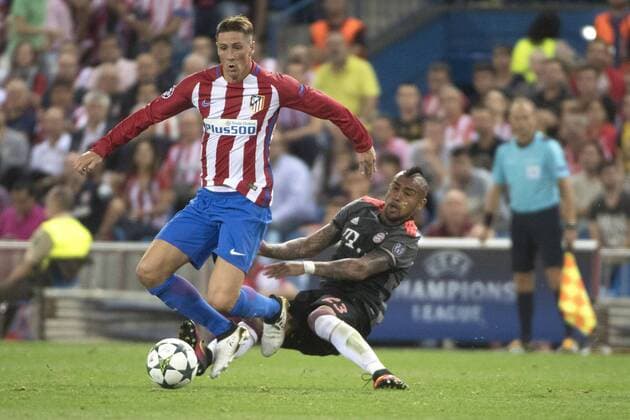 Fernando Torres und Arturo Vidal beim UEFA Champions League Match Atletico Madrid gegen FC Bayern München (1:0) im Vicente-Calderon-Stadion. Madrid, 28.09.2016  Foto:xDyDxFotografosx xFuturexImage