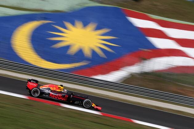 Formel 1, GP Malaysia, Freies Training Malaysian Grand Prix, Sepang 29 September - 2 October 2016 30.09.2016 - Free Practice 1, Daniel Ricciardo (AUS) Red Bull Racing RB12 