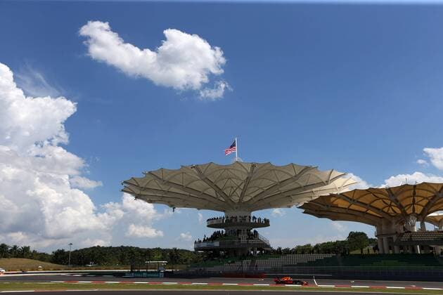 Formel 1, GP Malaysia, Sepang International Circuit Malaysian Grand Prix, Sepang 29 September - 2 October 2016 30.09.2016 - Free Practice 2, Max Verstappen (NED) Red Bull Racing RB12 