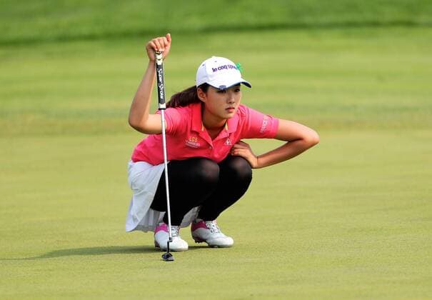 BEIJING, CHINA - SEPTEMBER 30: Ji Yifan of China in action during the second round of the 2016 Reignwood LPGA Golf Damen Classic at Reignwood golf club on September 30, 2016 in Beijing, China.  CFP493033729 