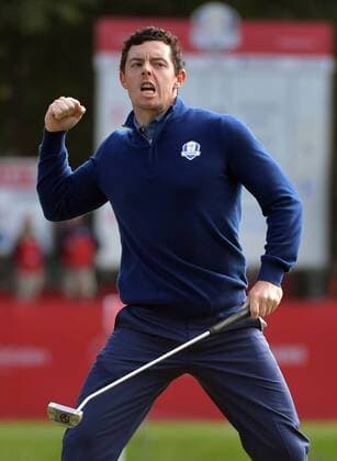 Bilder des Tages - SPORT European team member Rory McIlroy reacts after making a putt on the 13th green during day 1 of the 2016 Ryder Cup at Hazeltine National Golf Club in Chaska, Minnesota on September 30, 2016.  MIN20160930319 KEVINxDIETSCH