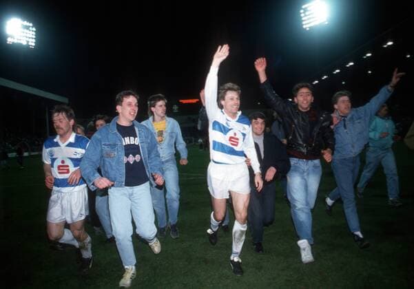 Michael Tönnies (MSV Duisburg) - Schlussjubel mit Fans