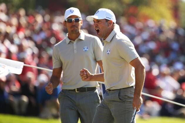 GOLF - Ryder Cup 2016 CHASKA,MINNESOTA,USA,01.OKT.16 - GOLF - Ryder Cup, Hazeltine National Golf Club. Image shows the rejoicing of Sergio Garcia and Rafa Cabrera Bello (ESP). GEPAxpictures xDanielxGoetzhaber