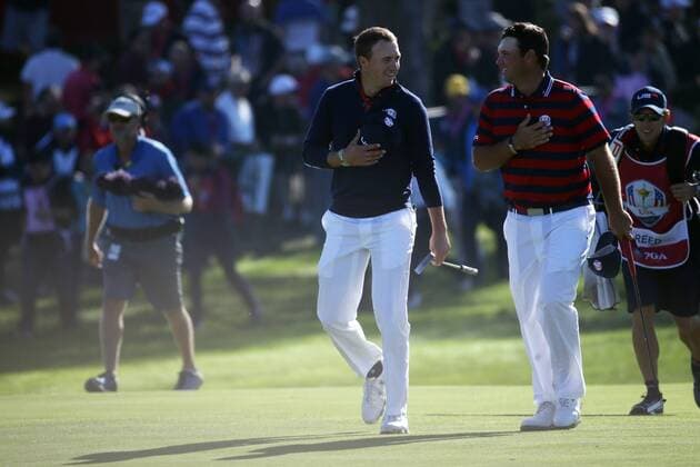 GOLF - Ryder Cup 2016 CHASKA,MINNESOTA,USA,01.OKT.16 - GOLF - Ryder Cup, Hazeltine National Golf Club. Image shows Jordan Spieth and Patrick Reed (USA). GEPAxpictures xDanielxGoetzhaber