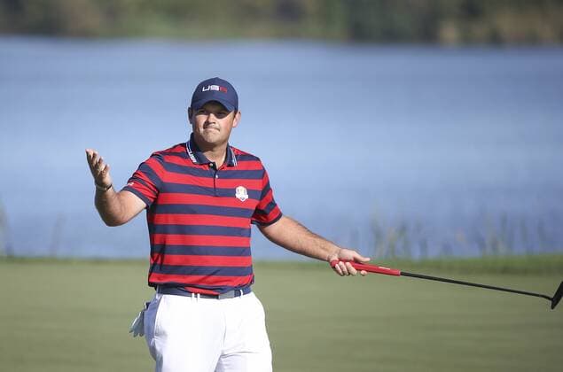 October 1, 2016 - U.S. - Patrick Reed gets the crowd involved after sinking a putt on the seventh hole during the morning foursome play. JERRY HOLT jerry. Holt@Startribune.com The Ryder Cup morning play Saturday October 1, 2016 at Hazeltine National Golf Club in Chaska, Minn. Minneapolis News - October 1, 2016 - ZUMAm42_